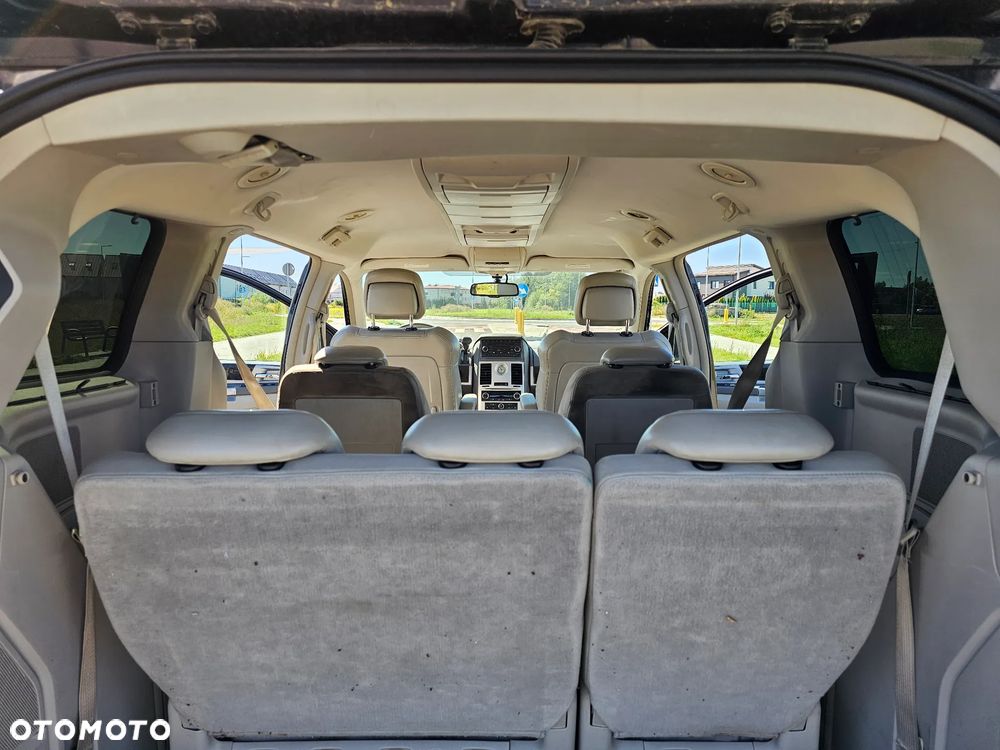 Chrysler Grand Voyager 2.8 CRD Limited - 6