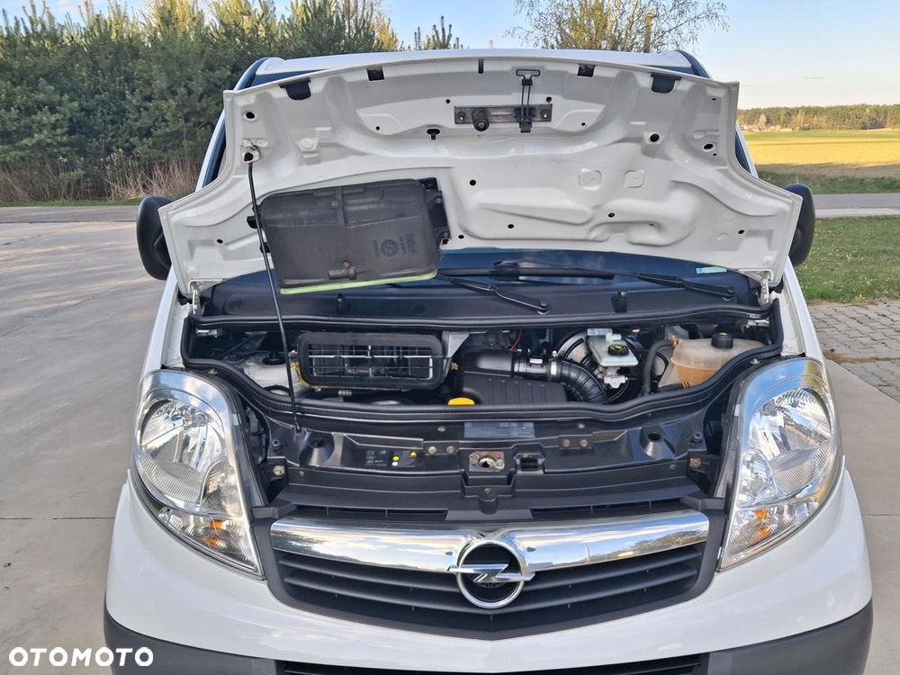 Opel Vivaro - 13