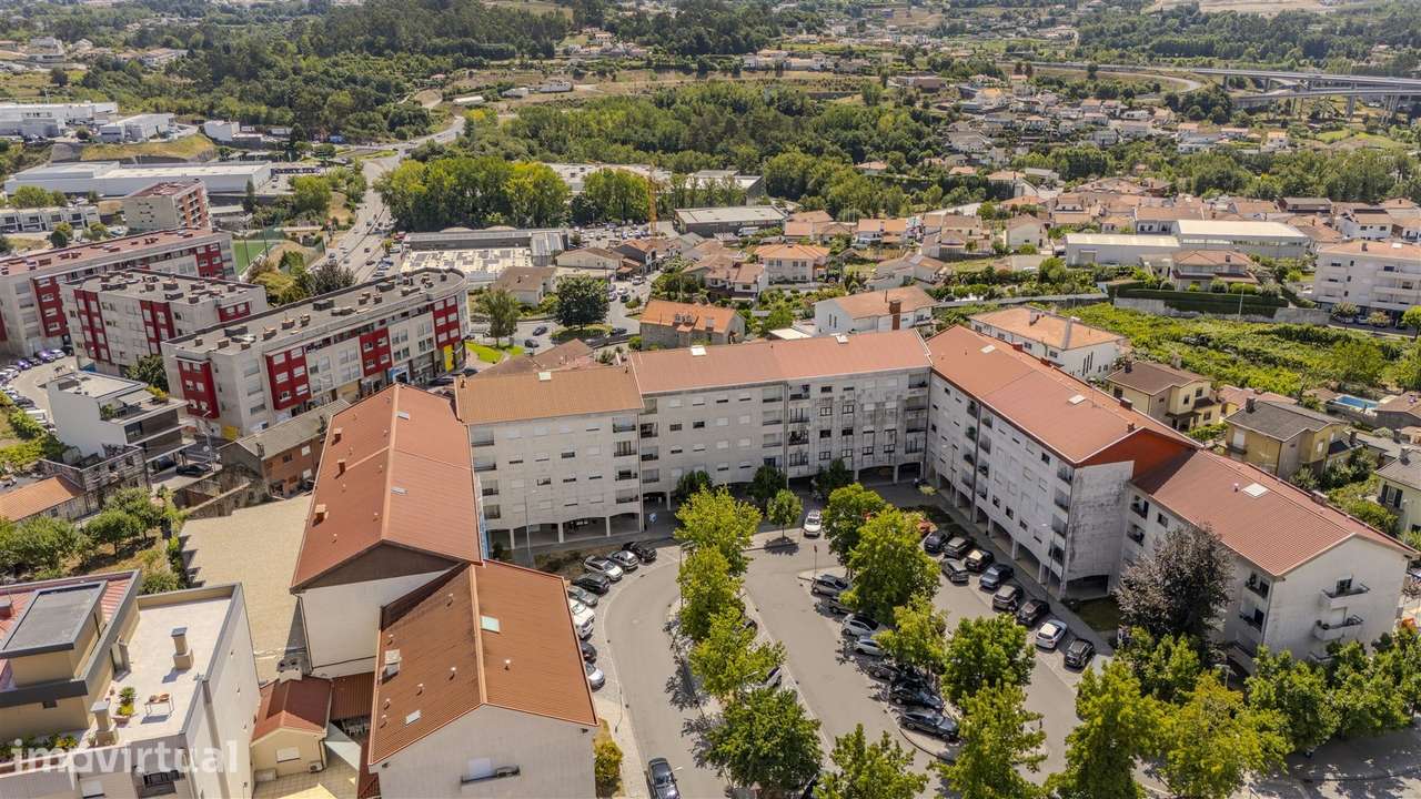 Excelente Apartamento T3 (Original T4) remodelado e com arrumo no Cora - Grande imagem: 3/33