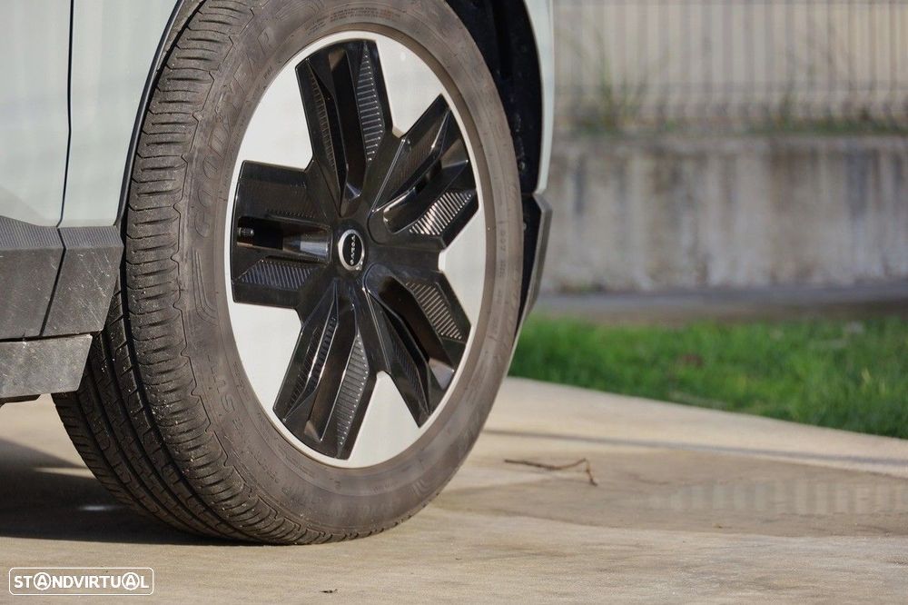 Volvo EX30 51 kWh Single Motor Core - 29