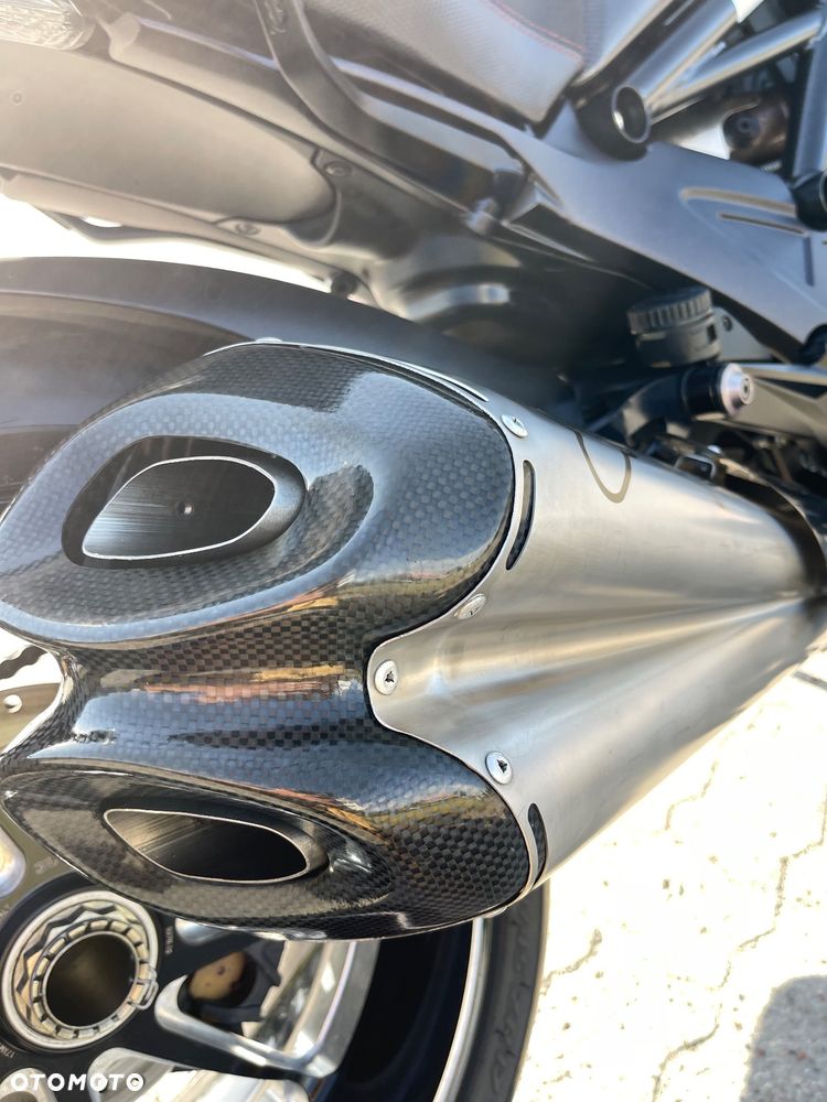 Ducati Diavel - 11