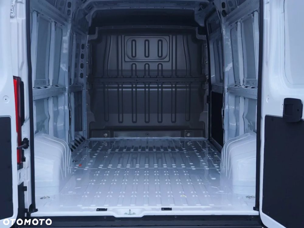 Opel MOVANO FURGON L3H2 140KM - 10