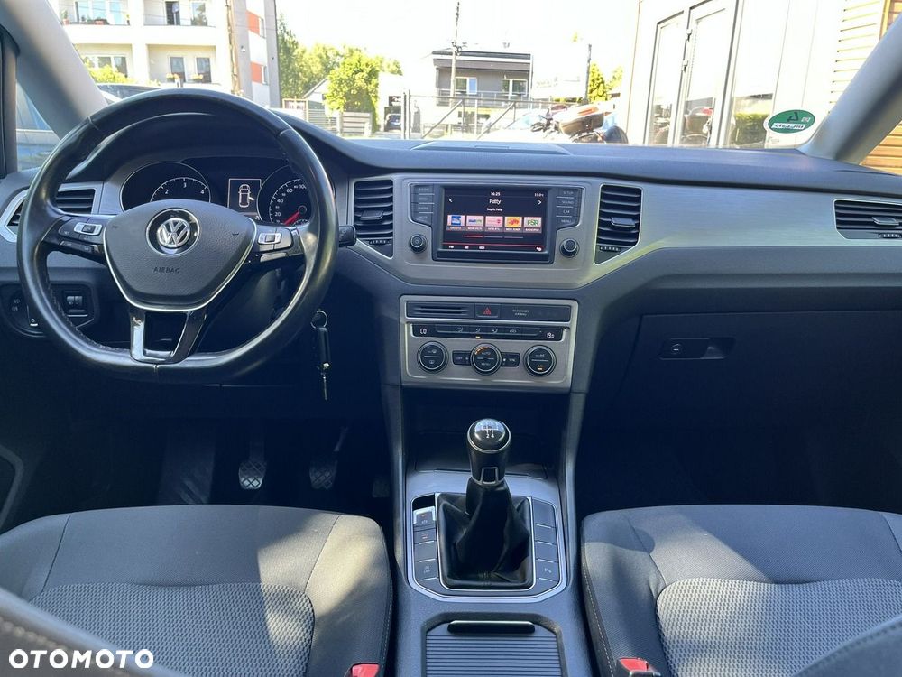 Volkswagen Golf Sportsvan - 15