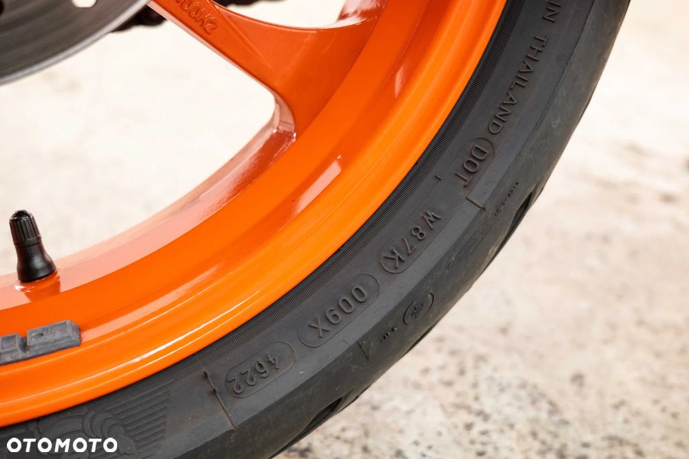 KTM Duke 125 - 36