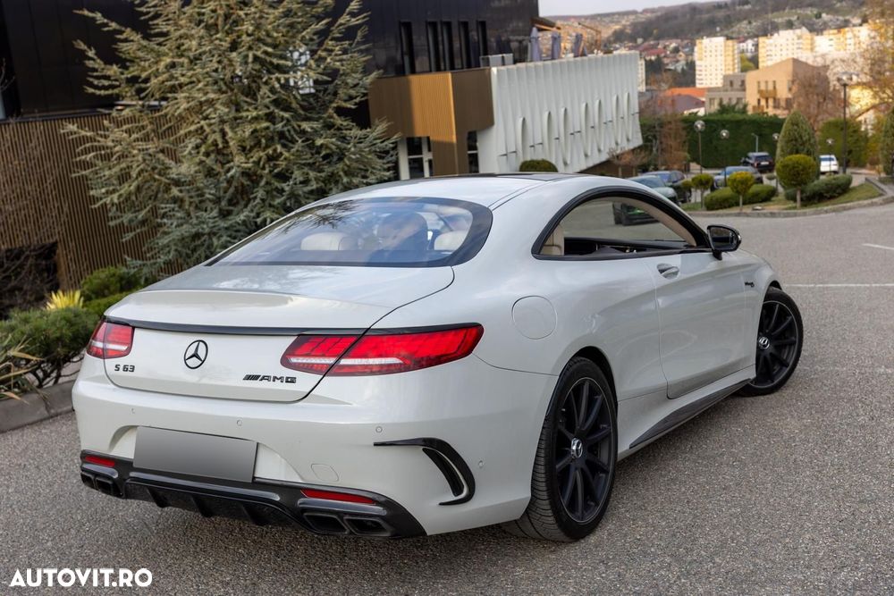 Mercedes-Benz S 63 AMG - 7