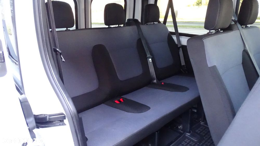 Opel Vivaro L1H1 2,7t Elegance Premium - 16