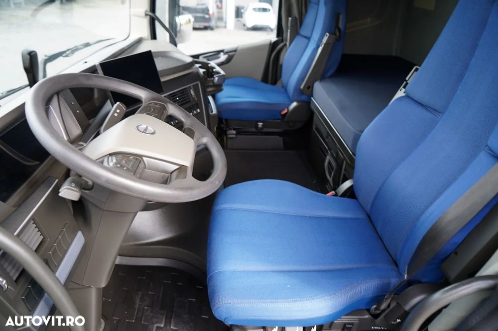 Volvo FH 500 / I-SAVE / TANDEM / 2023 / AER CONDIȚIONAT PARCARE / WECON / PUNTE RIDICATĂ / PUNTE DIRECȚIE / CONTRACT POST-SERVICE - 26