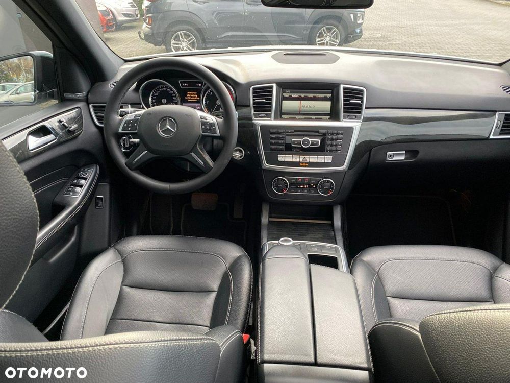 Mercedes-Benz ML 350 BlueTEC 4MATIC 7G-TRONIC - 10