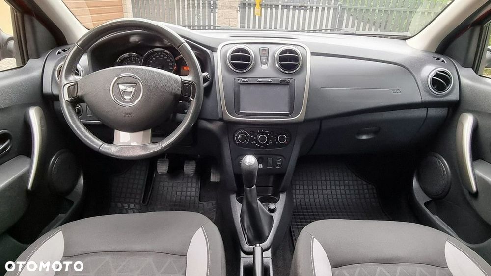 Dacia Sandero Stepway - 14