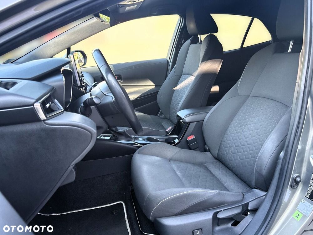 Toyota Corolla - 14
