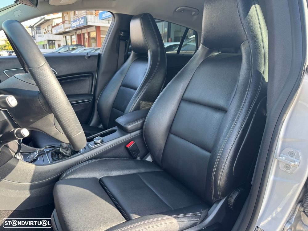 Mercedes-Benz CLA 180 d Shooting Brake - 9