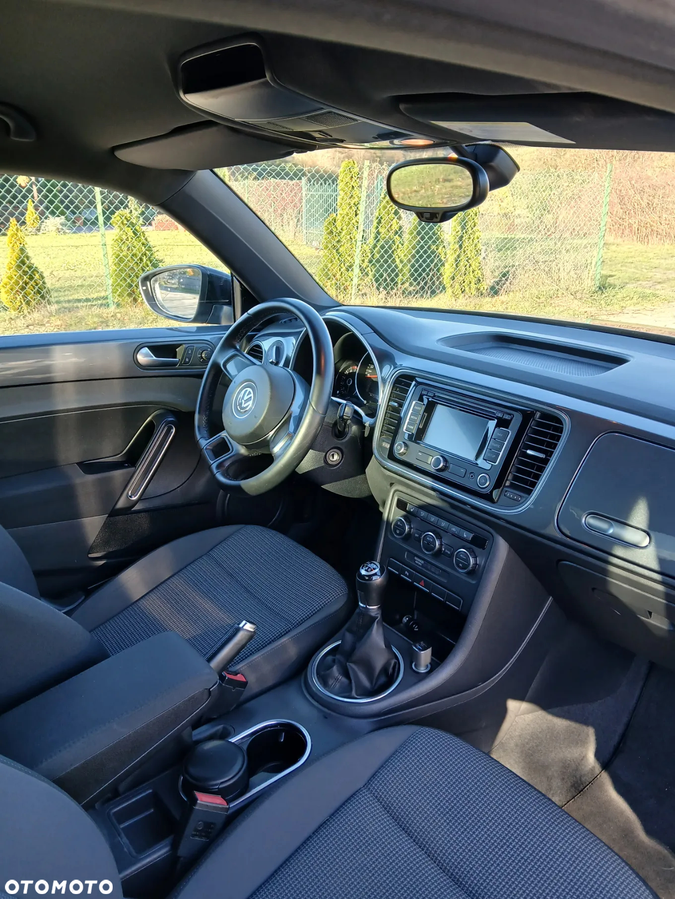 Volkswagen New Beetle - 8