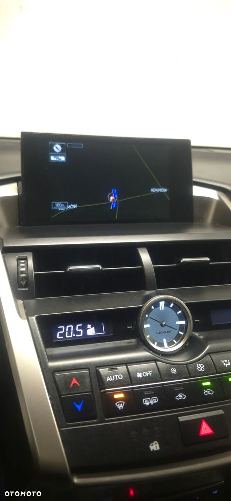 Lexus NX 300h Elite AWD - 13