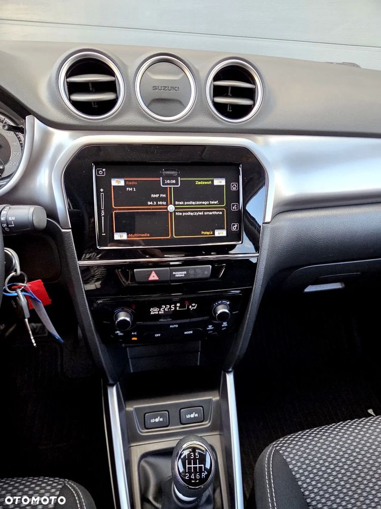 Suzuki Vitara - 23