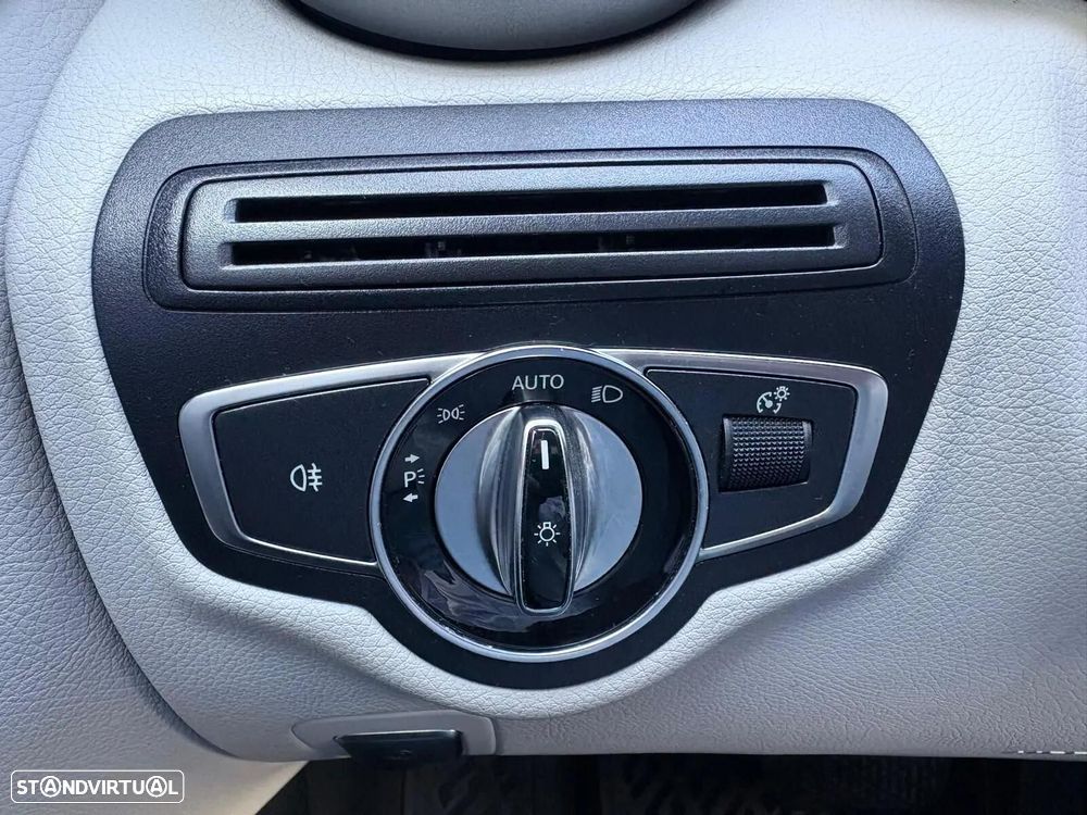 Mercedes-Benz C 220 d Aut. - 37