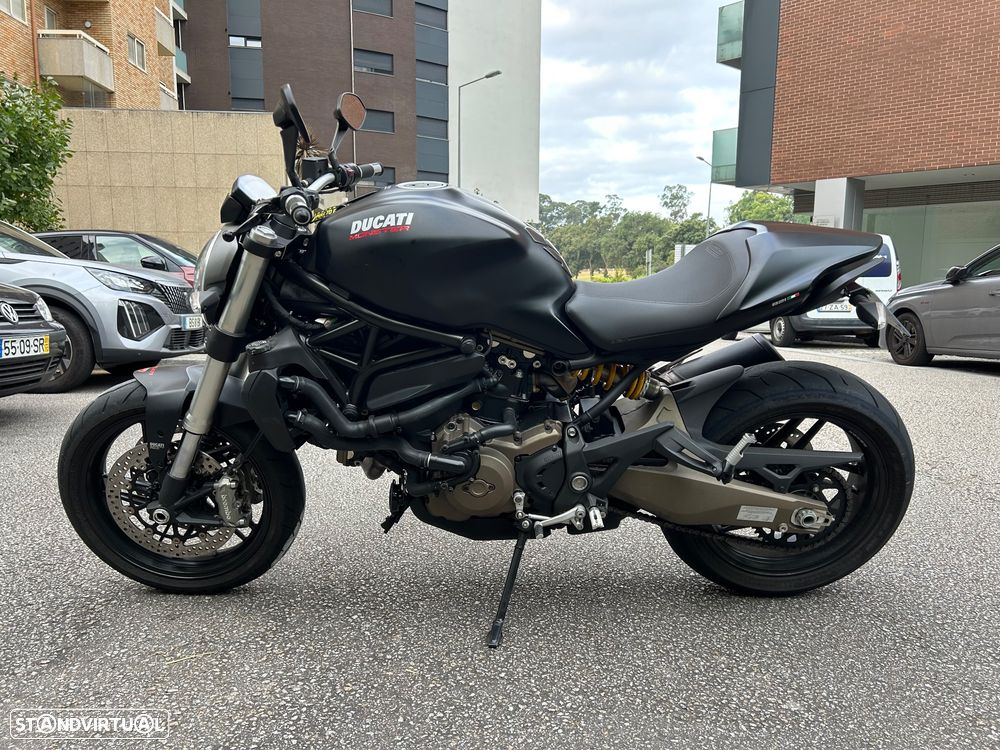 Ducati Monster - 5