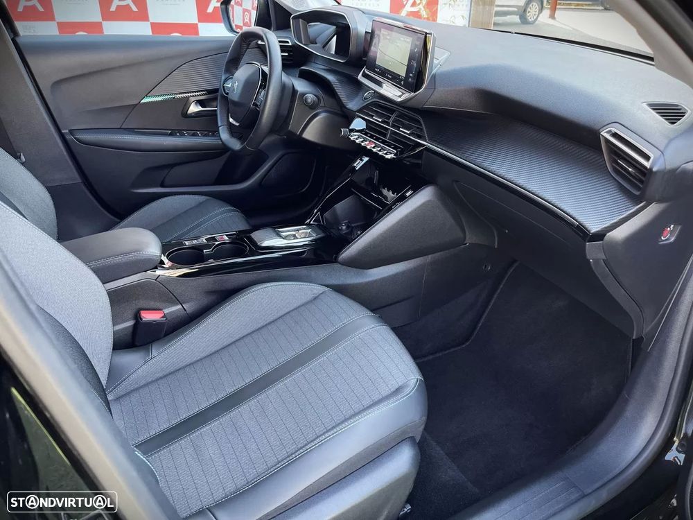 Peugeot e-208 50 kWh Allure - 11