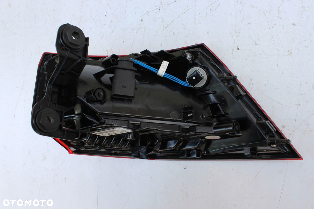 VW Golf 8 VIII 2020- Lampa Tylna Lewa Led Hatchback Oryginał  5H0945095C - 3