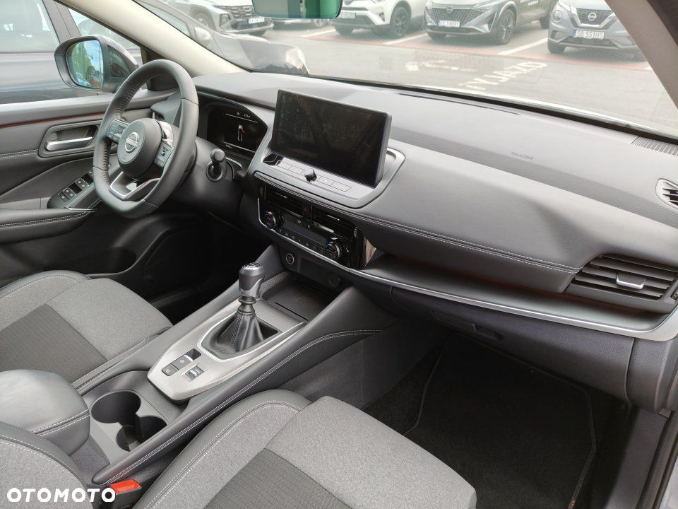 Nissan Qashqai - 11