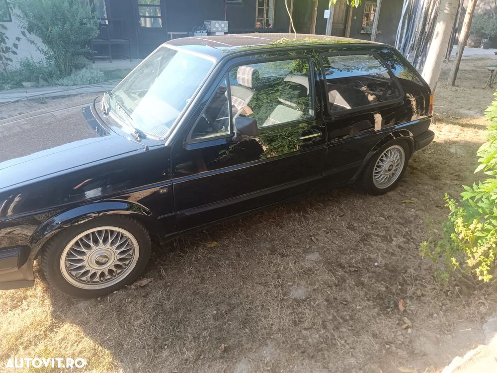 Volkswagen Golf CL - 2