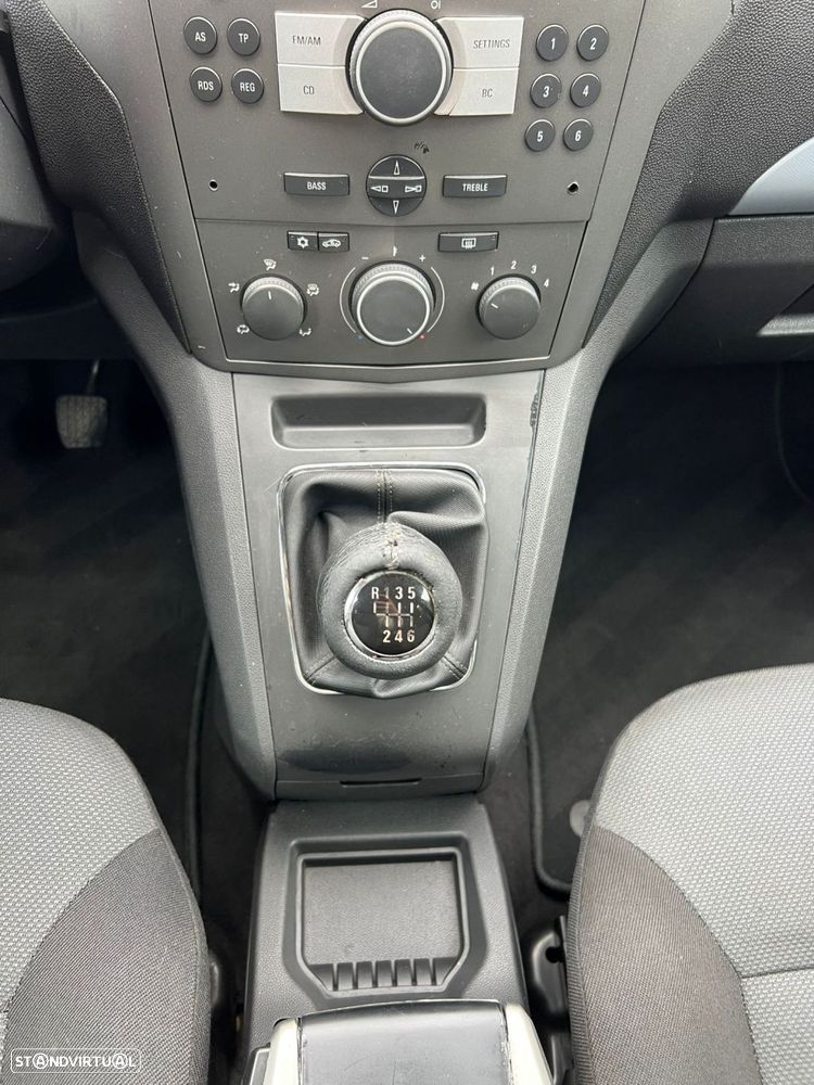Opel Zafira 1.9 CDTI Enjoy - 21
