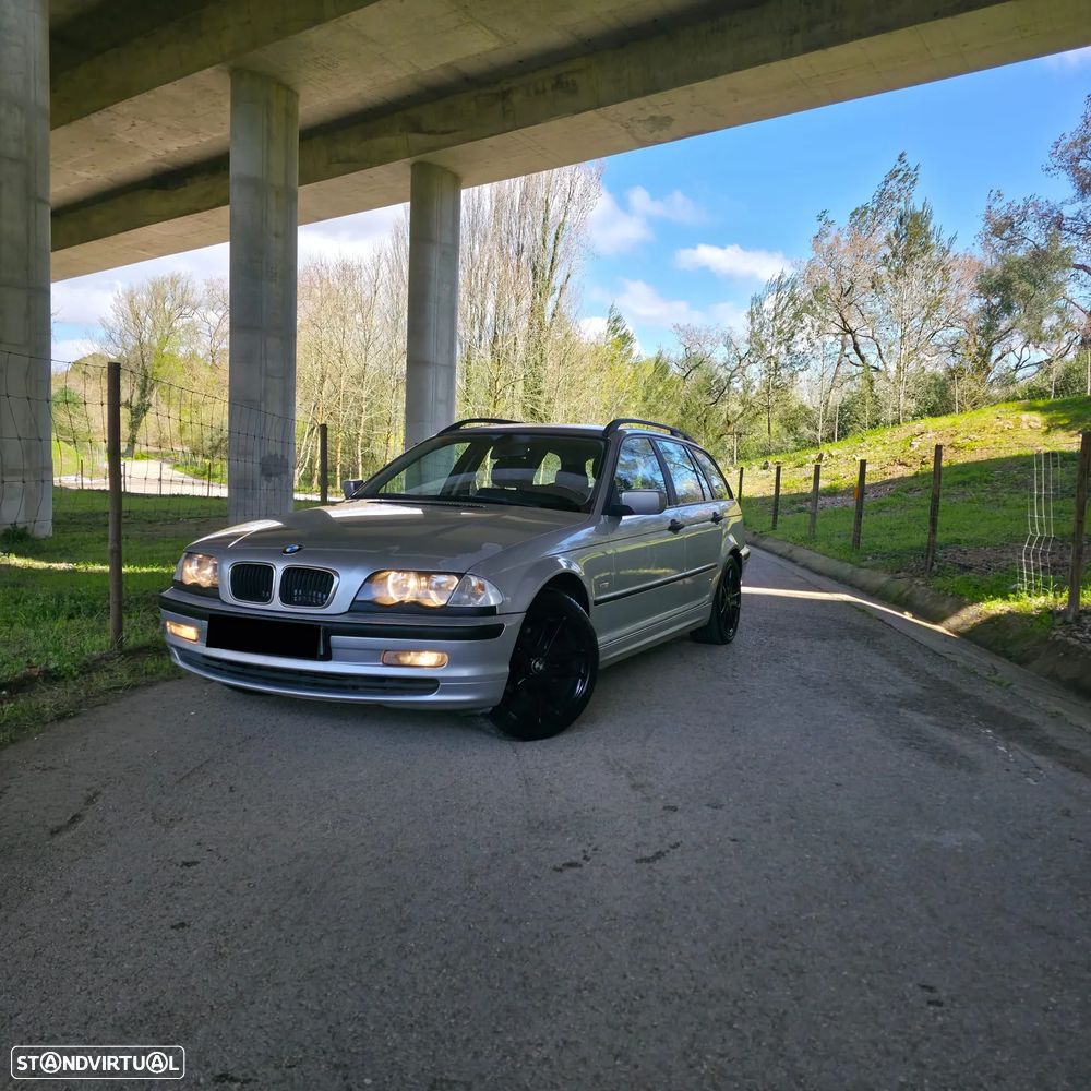 BMW 320 d Touring - 1