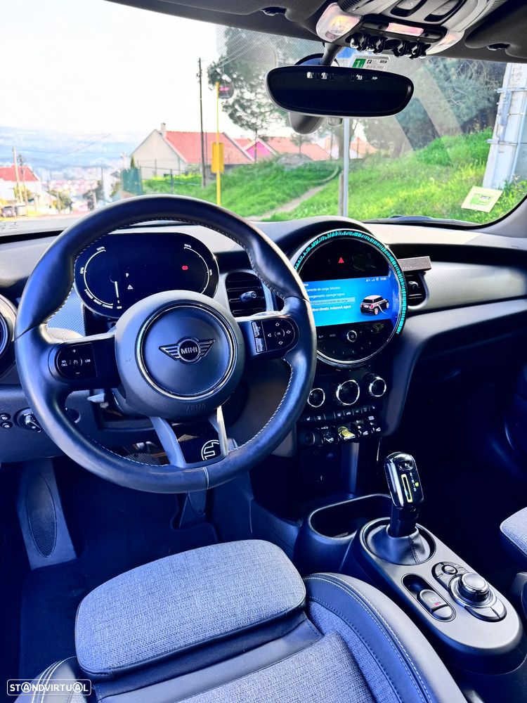 MINI 3 Portas Cooper SE - 24