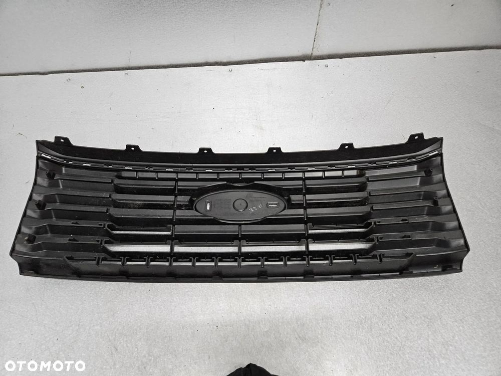 Transit Courier MK2 23- grill - 2