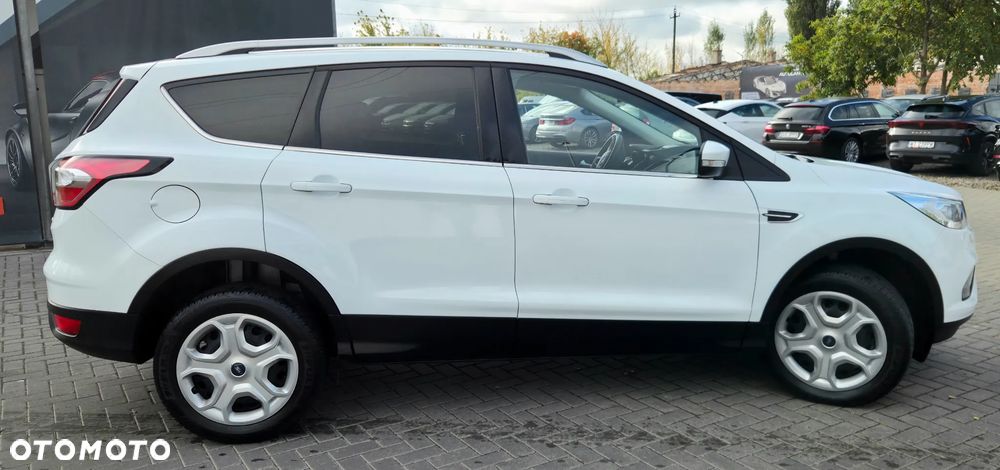 Ford Kuga 1.5 EcoBoost 2x4 Titanium - 19
