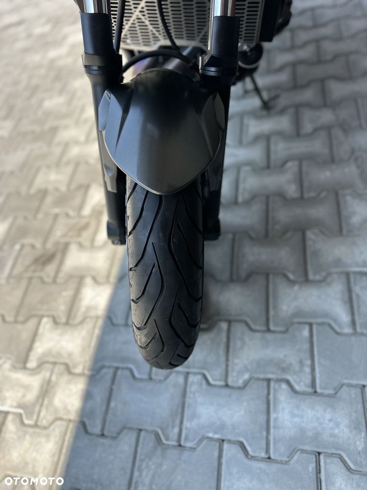 Kawasaki Z 650 - 26