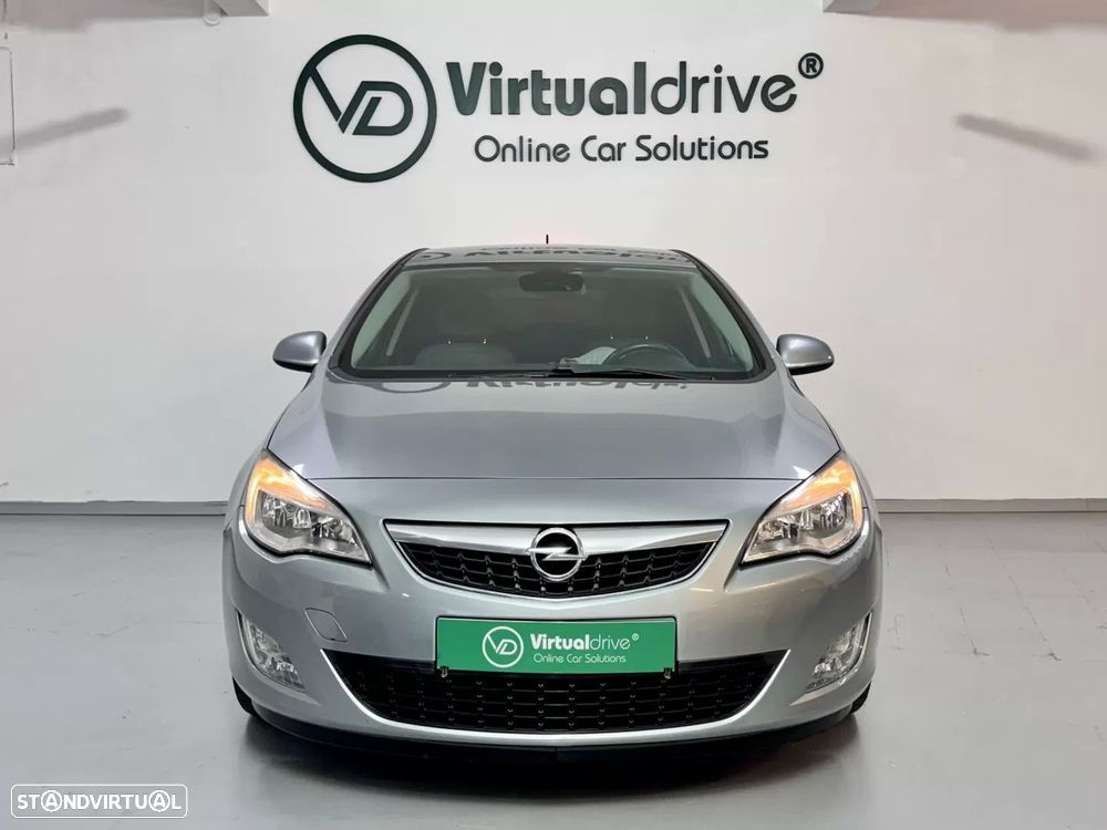 Opel Astra 1.3 CDTI Cosmo S/S - 2