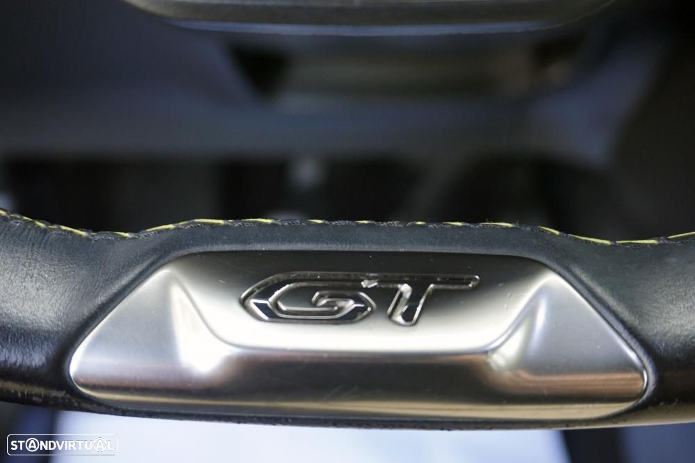 Peugeot 2008 1.2 PureTech GT Line - 31