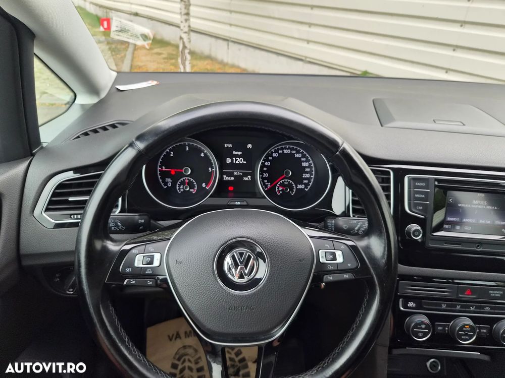 Volkswagen Golf 1.6 TDI BMT Highline - 14
