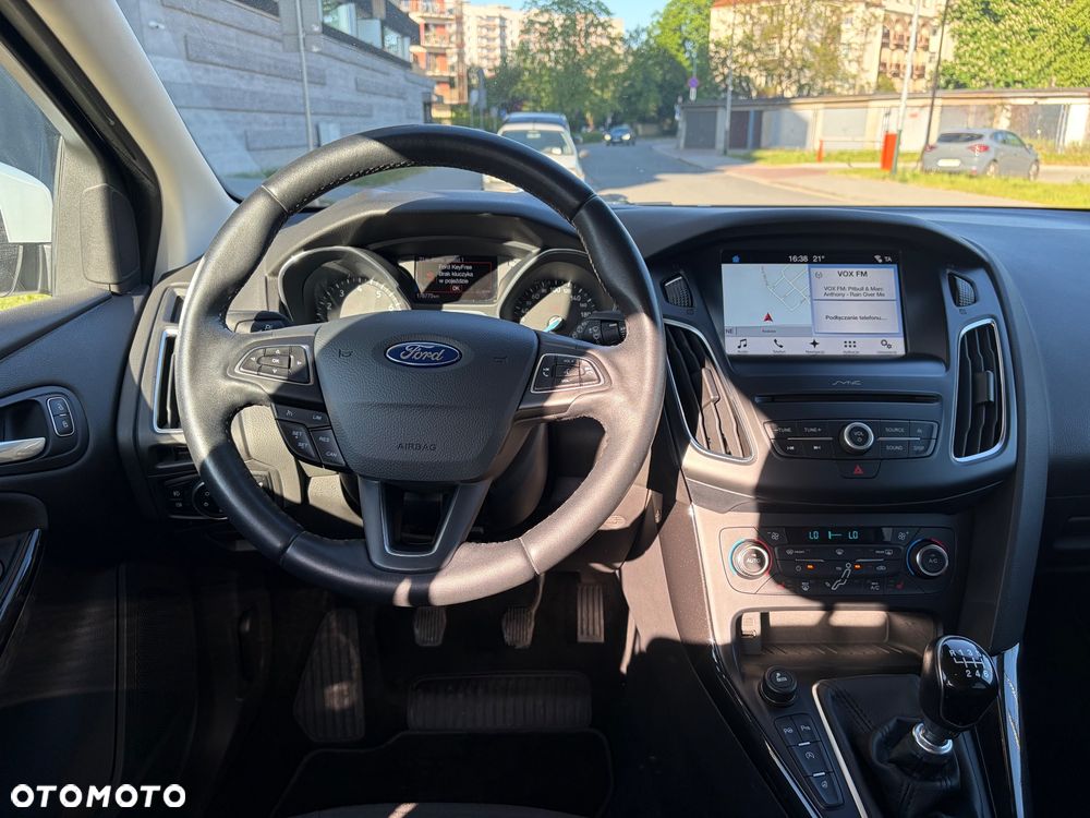 Ford Focus 1.0 EcoBoost Edition Start - 32