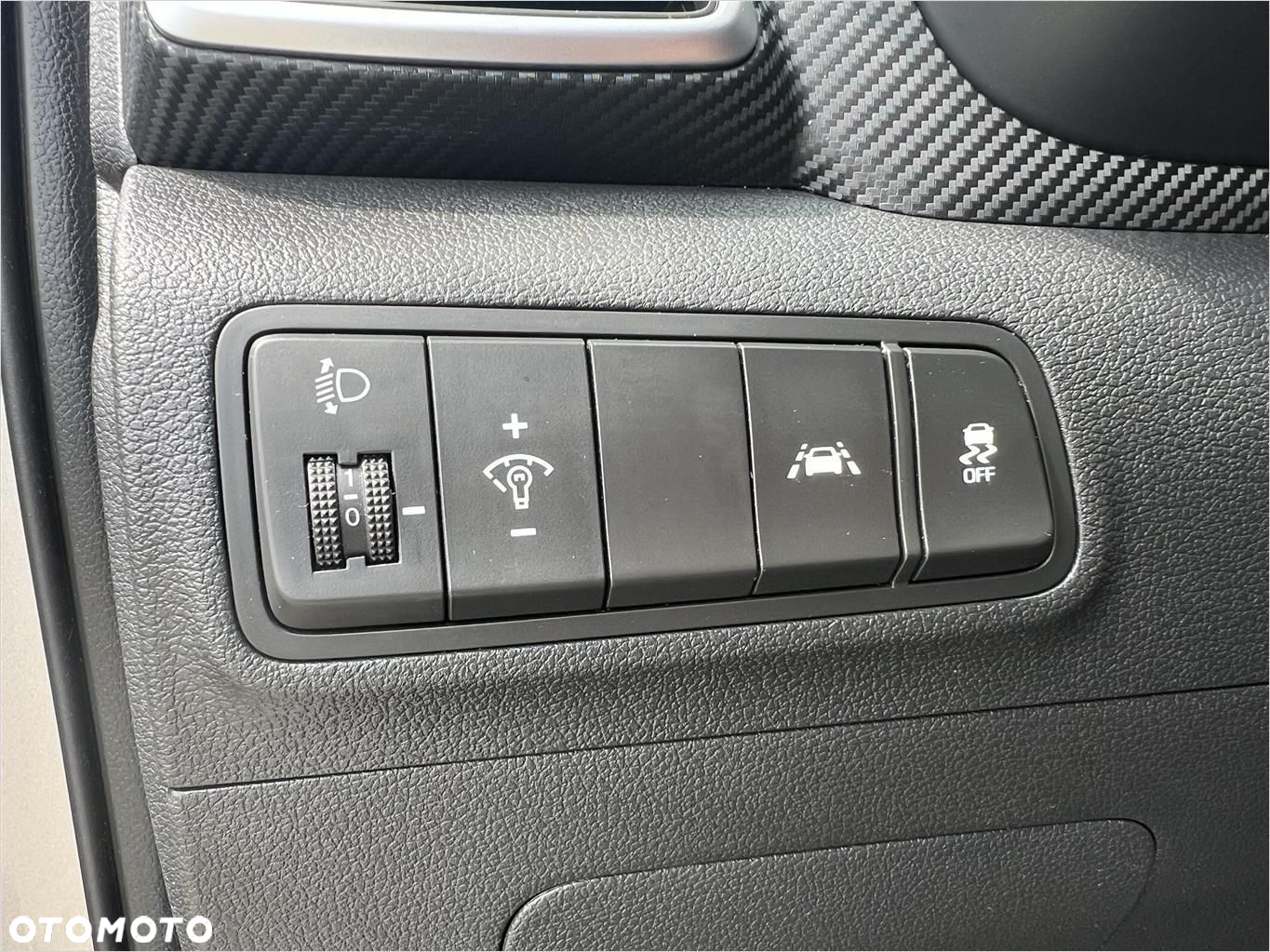 Hyundai Tucson 1.6 GDI BlueDrive Comfort 2WD - 25