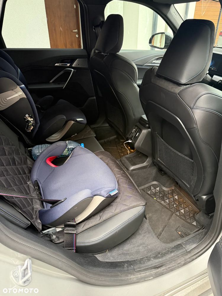 BMW X1 xDrive23i mHEV M Sport sport - 17