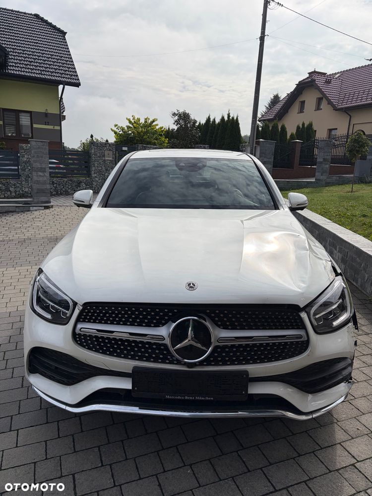 Mercedes-Benz GLC 300 4Matic 9G-TRONIC AMG Line Plus - 7