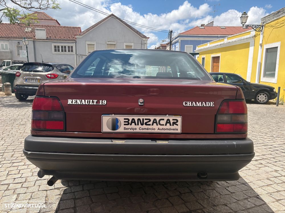Renault 19 - 13