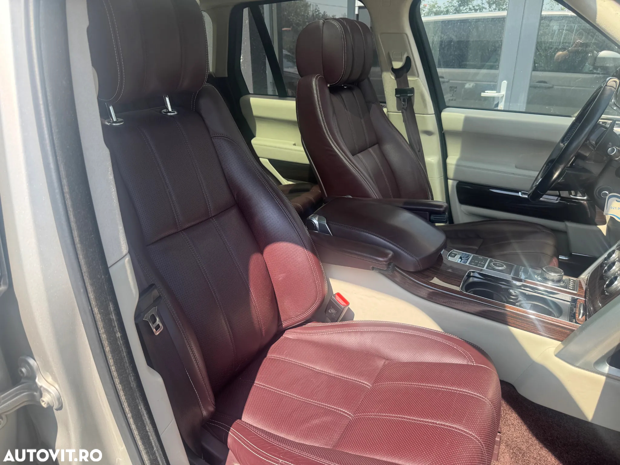 Land Rover Range Rover 3.0 I TDV6 Autobiography - 12