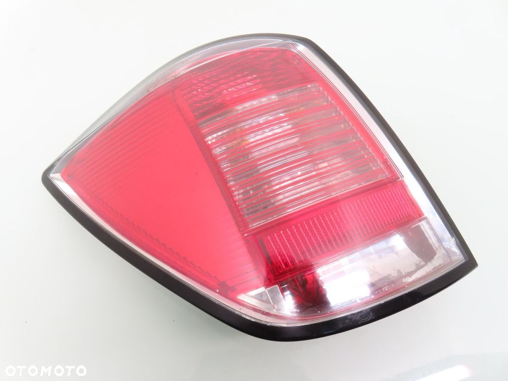 LAMPA LEWA TYLNA OPEL ASTRA III H Kombi 93182992 - 7