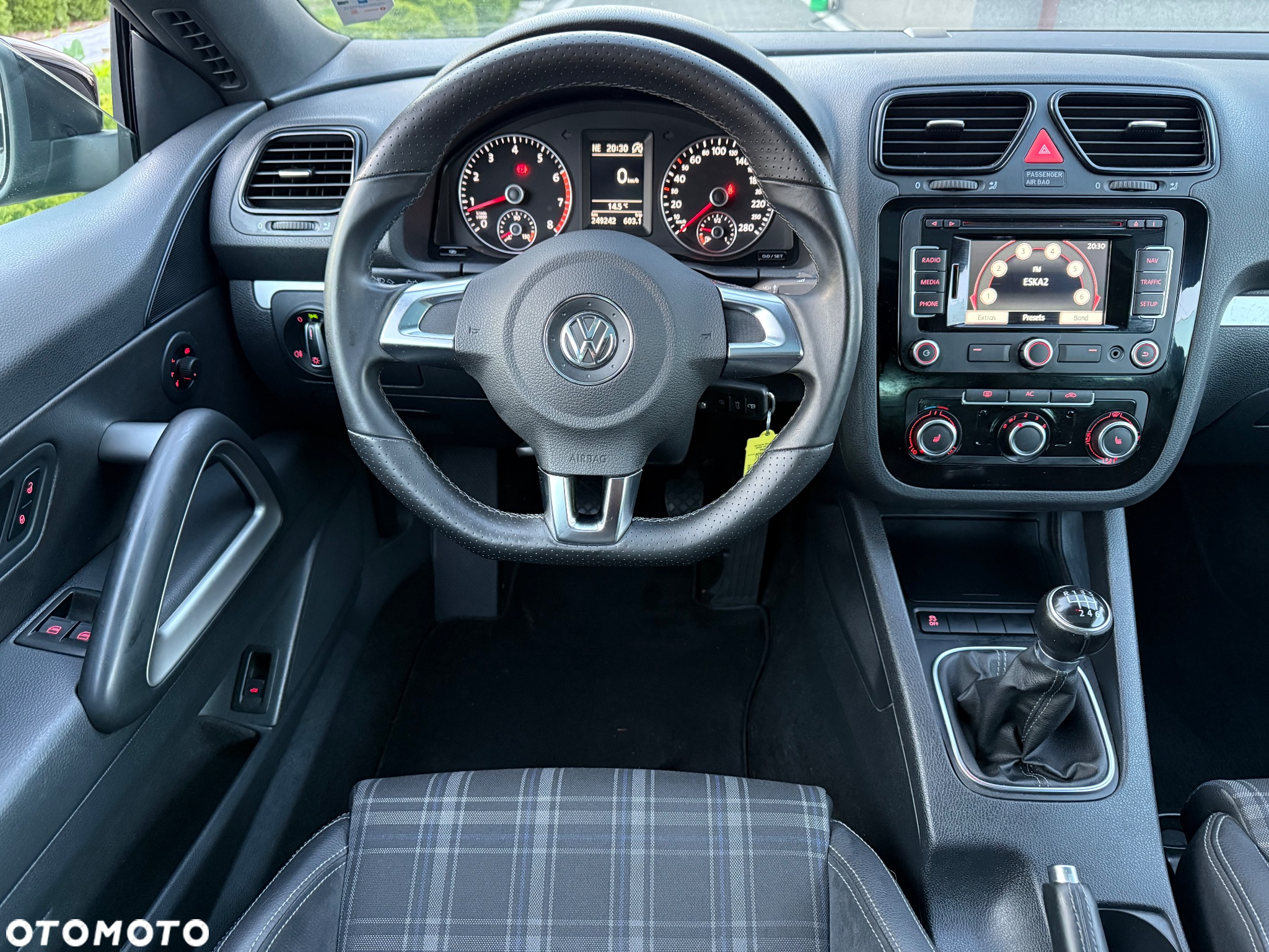 Volkswagen Scirocco 1.4 TSI BlueMotion Technology Edition - 9