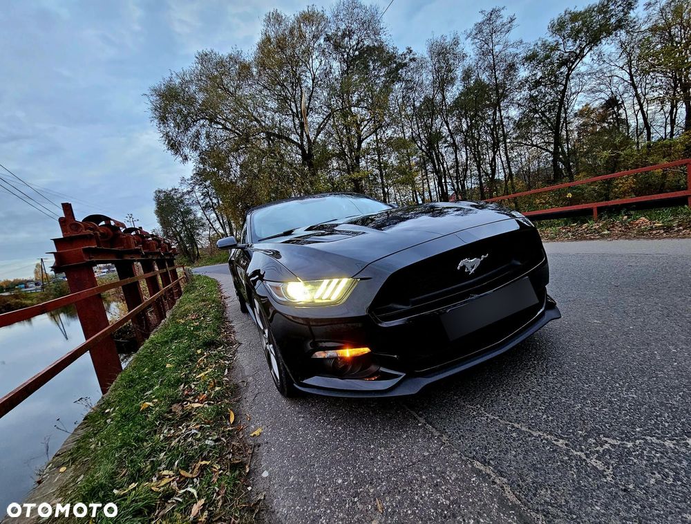 Ford Mustang 5.0 V8 GT - 7