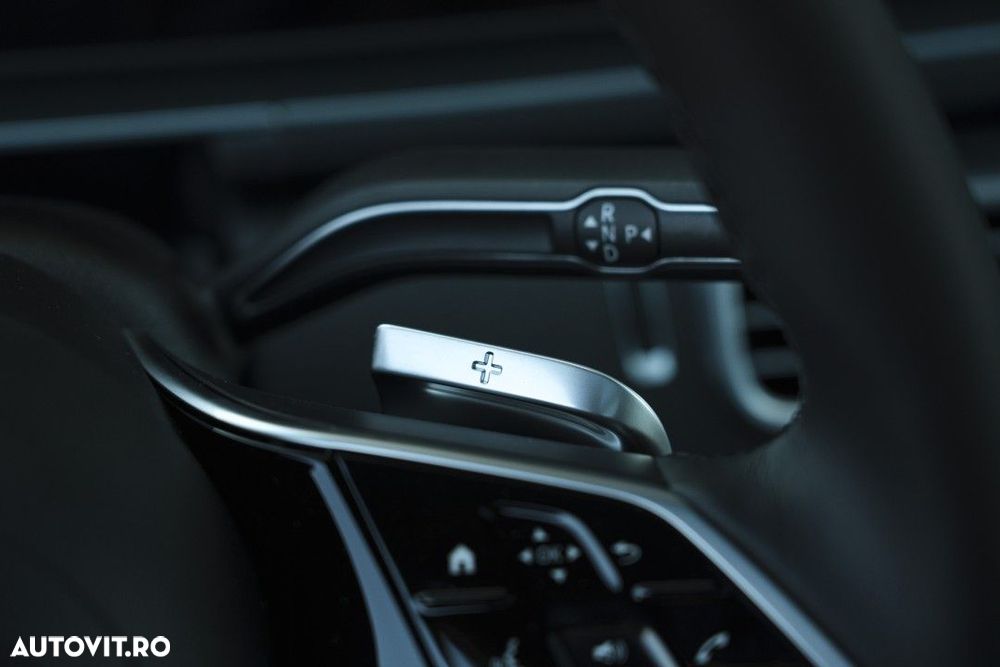 Mercedes-Benz GLE - 29