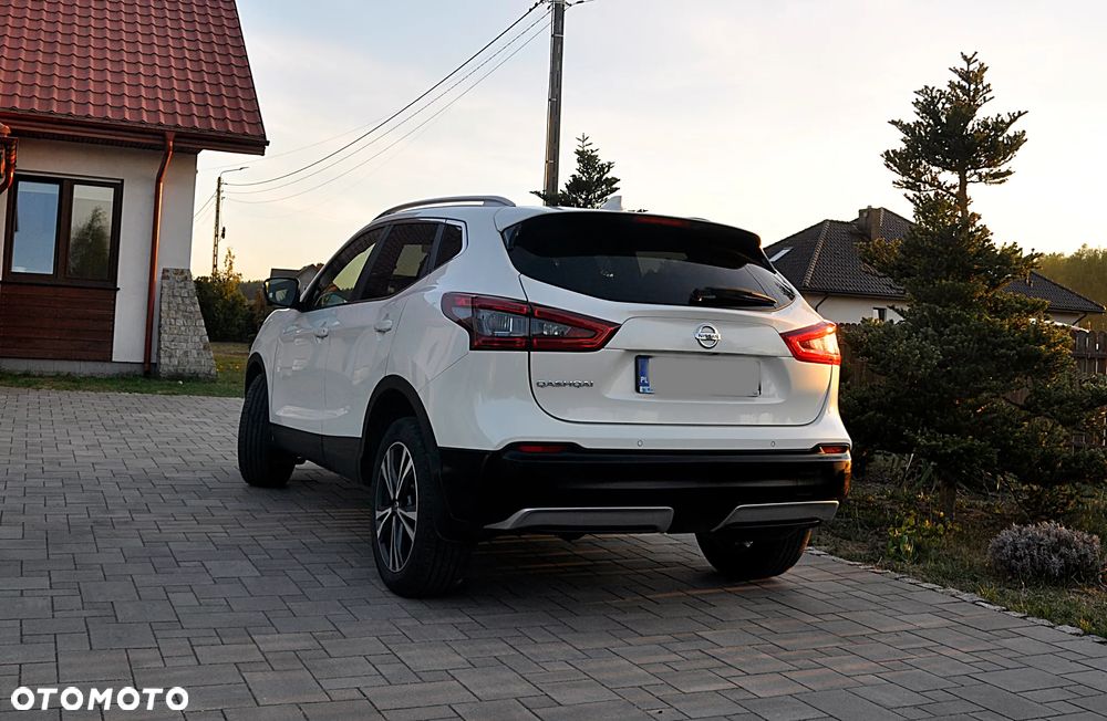 Nissan Qashqai 1.5 dCi N-Connecta - 4