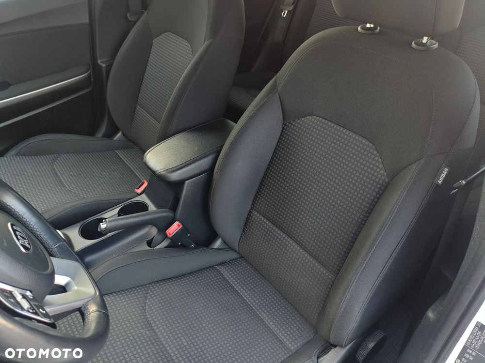 Kia Ceed - 17