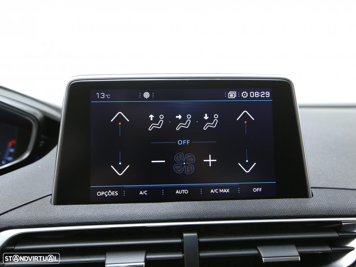 Peugeot 3008 1.2 PureTech Allure - 19