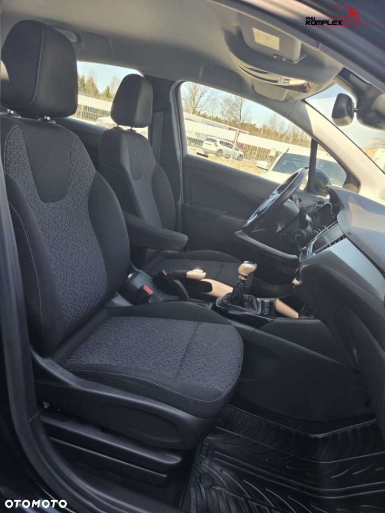 Opel Crossland X - 13