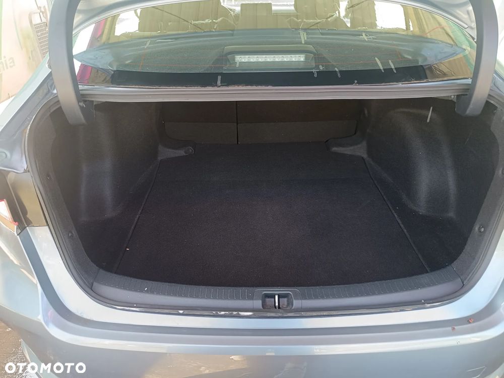 Toyota Corolla 1.5 Comfort - 19