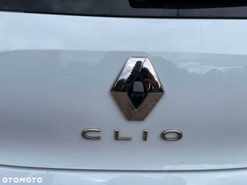 Renault Clio - 9