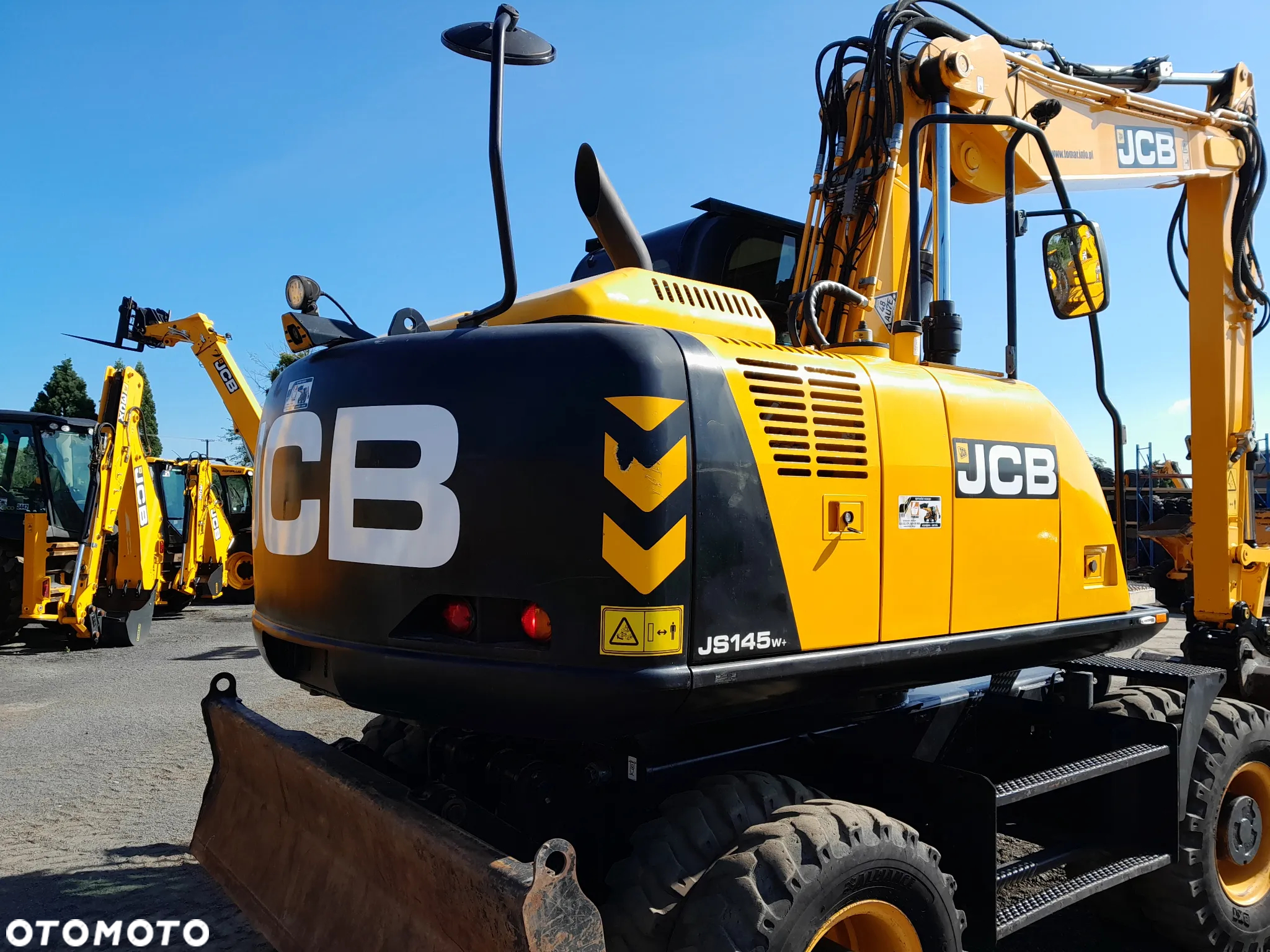 JCB JS145W - 11